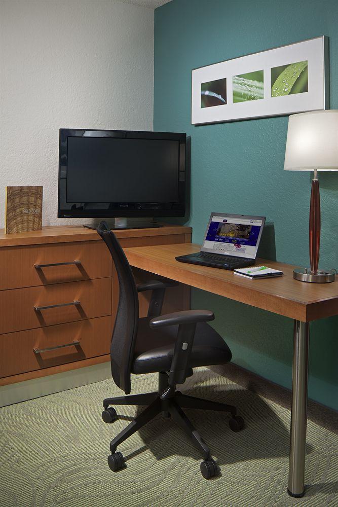 Springhill Suites Boca Raton Bagian luar foto