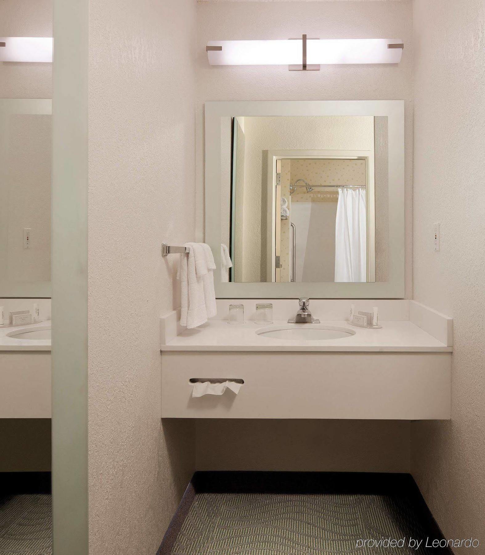Springhill Suites Boca Raton Bagian luar foto